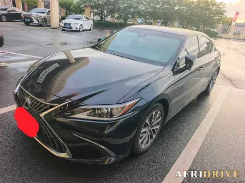 2022 Lexus ES