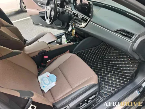 2022 Lexus ES 2