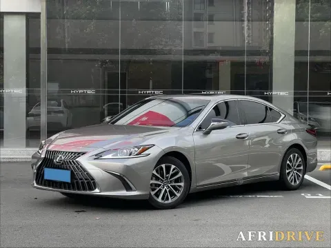 2022 Lexus ES