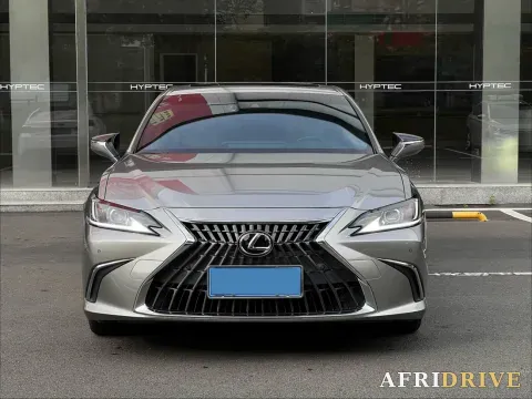 2022 Lexus ES 2