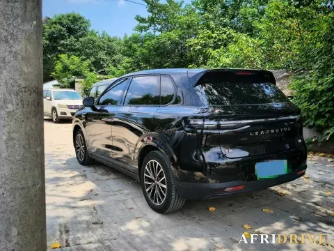 2025 Leapmotor B10 9