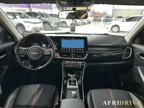 2021 Kia KX3 9