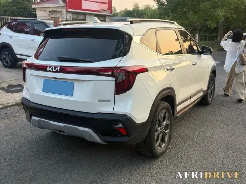 2023 Kia Seltos 3