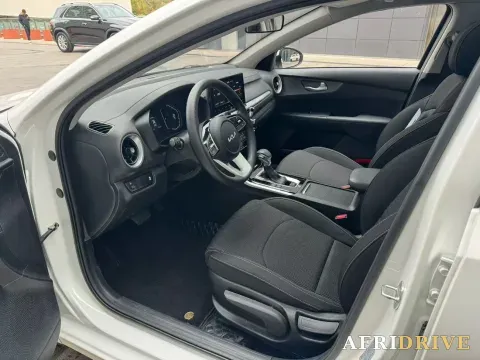 2021 Kia K3 6