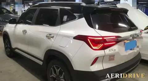 2021 Kia KX3 2