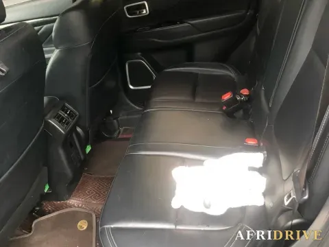 2019 Mitsubishi Outlander 3