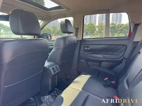 2019 Mitsubishi Outlander 6