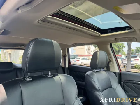2019 Mitsubishi Outlander 7