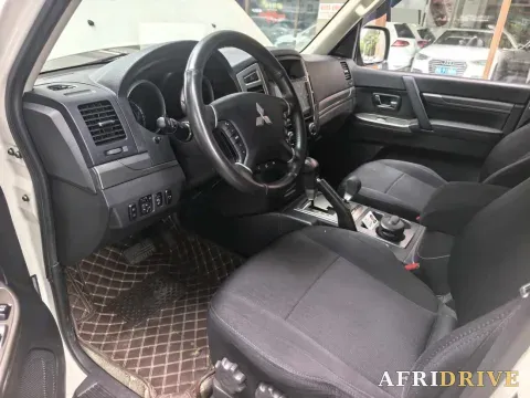 2018 Mitsubishi Pajero 3