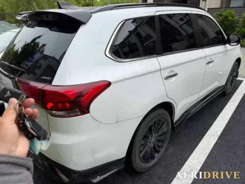 2021 Mitsubishi Outlander 3
