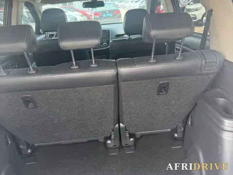 2019 Mitsubishi Outlander 4