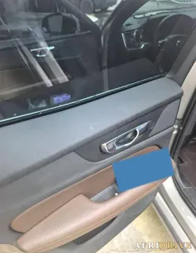 2022 Volvo S60 19