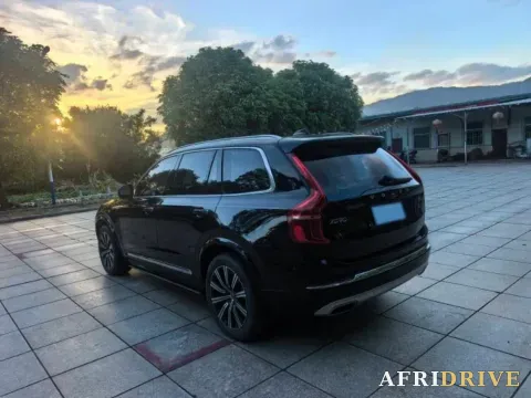 2021 Volvo XC90 9