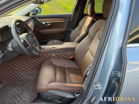 2020 Volvo S90 3