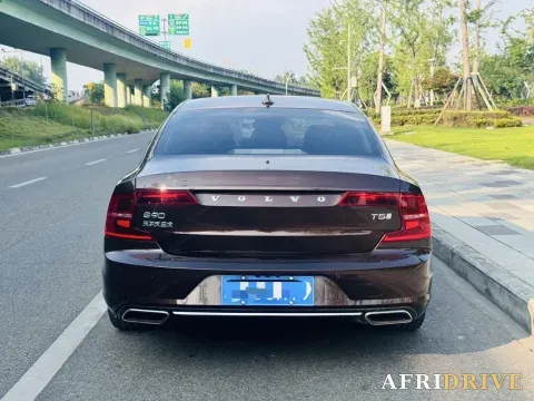2020 Volvo S90 8