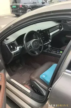 2021 Volvo S60 3
