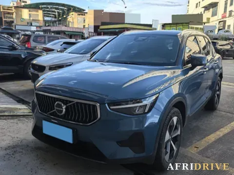 2023 Volvo XC40