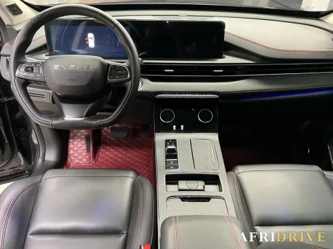 2024 Exceed LX 8
