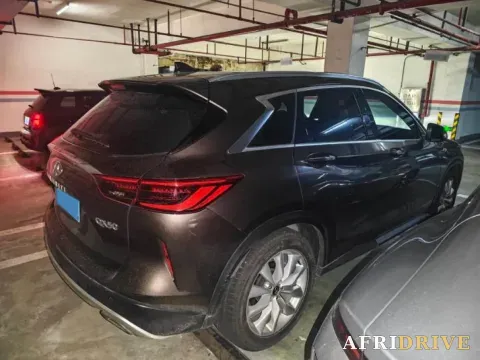 2018 Infiniti QX30 4