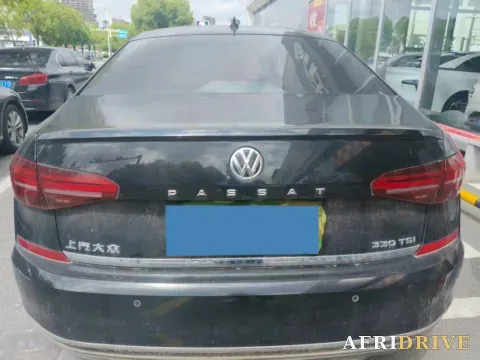 2019 Volvo V40 3