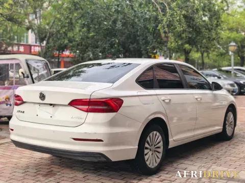 2018 Landwind XiaoYao 9