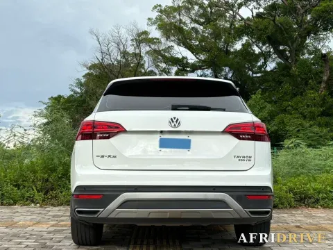 2019 Jeep Cherokee 5