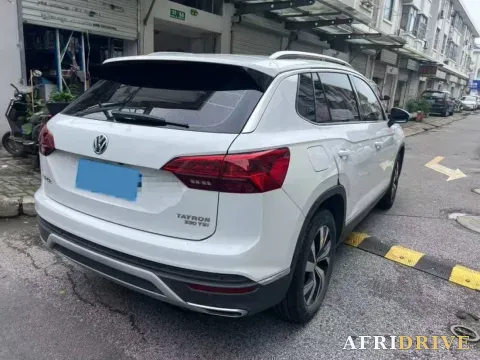 2019 Jeep Cherokee 2