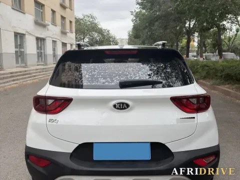 2021 Kia KX1 8