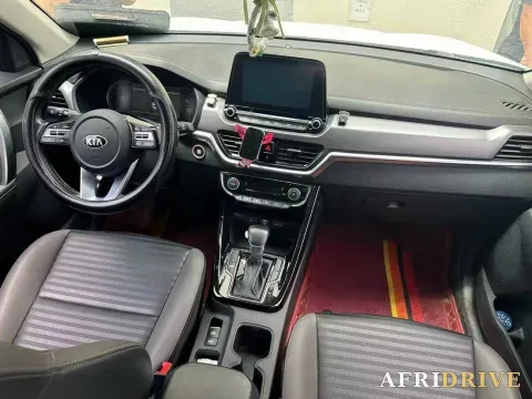 2018 Kia Sportage R 4