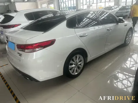 2016 Kia K5 8