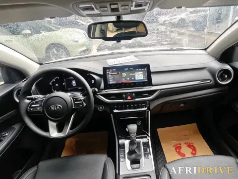 2019 Kia K3 6