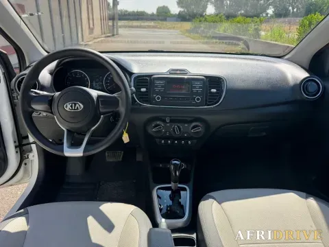 2019 Kia Pegas 9