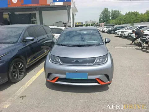 2021 Ford Escort 2