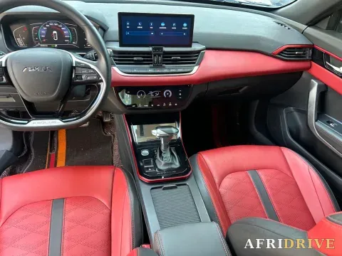 2021 DongFeng Aeolus YiXuan 9