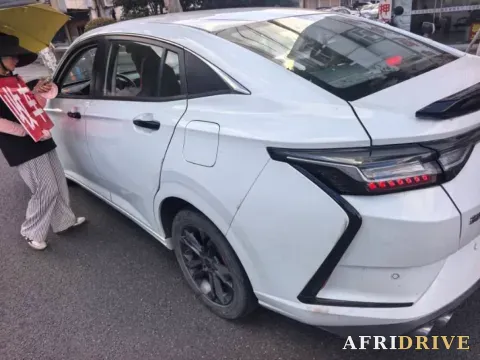 2021 DongFeng Aeolus YiXuan MAX 3