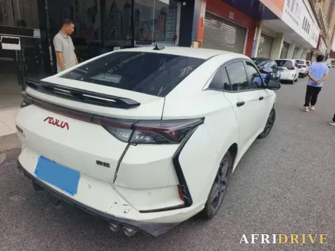 2021 DongFeng Aeolus YiXuan 4