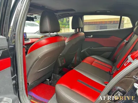 2021 DongFeng Aeolus YiXuan 5
