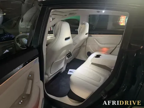 2026 Luxeed R7 3