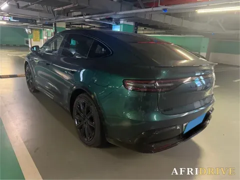 2026 Luxeed R7 8