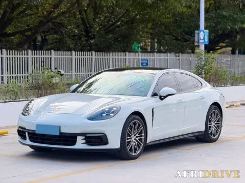 2019 Porsche Panamera