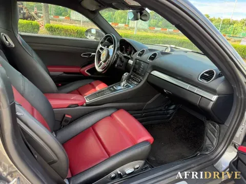 2020 Porsche 718 5