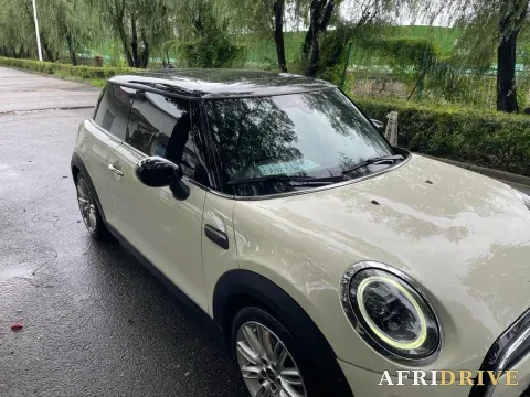 2022 MINI MINI 3