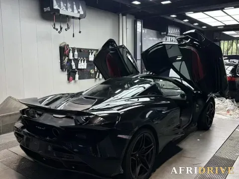 2017 McLaren 720S