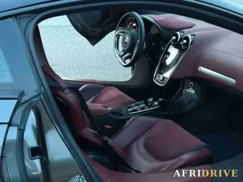 2022 McLaren GT 5