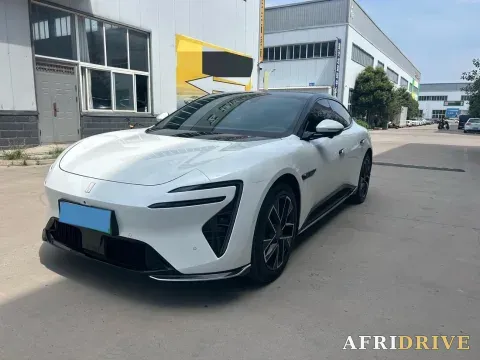 2025 Avatr 06