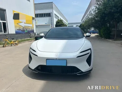 2025 Avatr 06 2