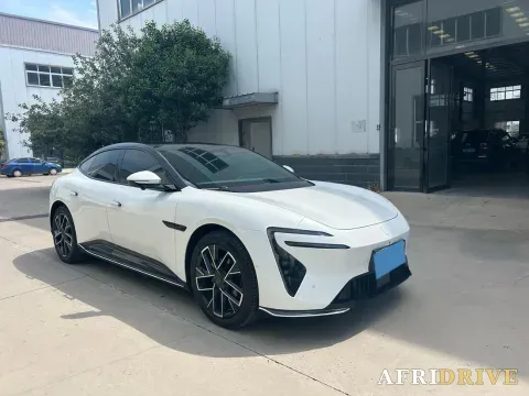 2025 Avatr 06 3