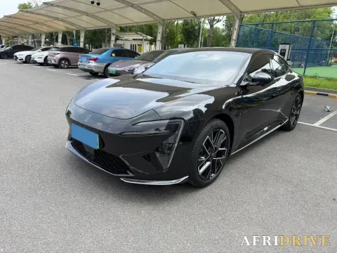 2025 Avatr 06