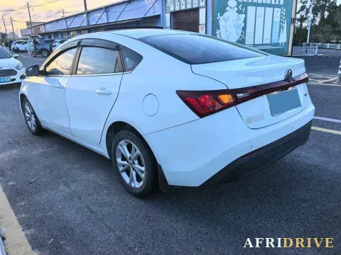 2016 MG GT 5