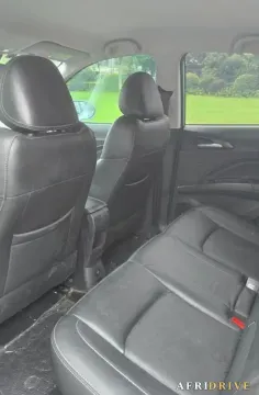 2022 Neta V 6